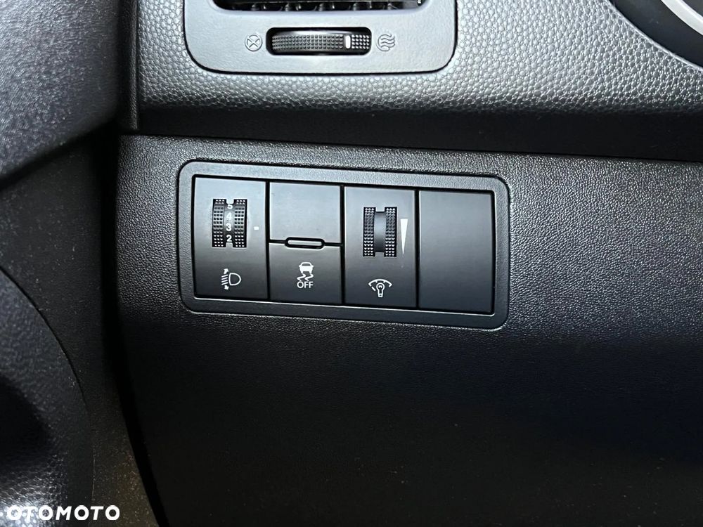 Kia Venga 1.6 L - 13