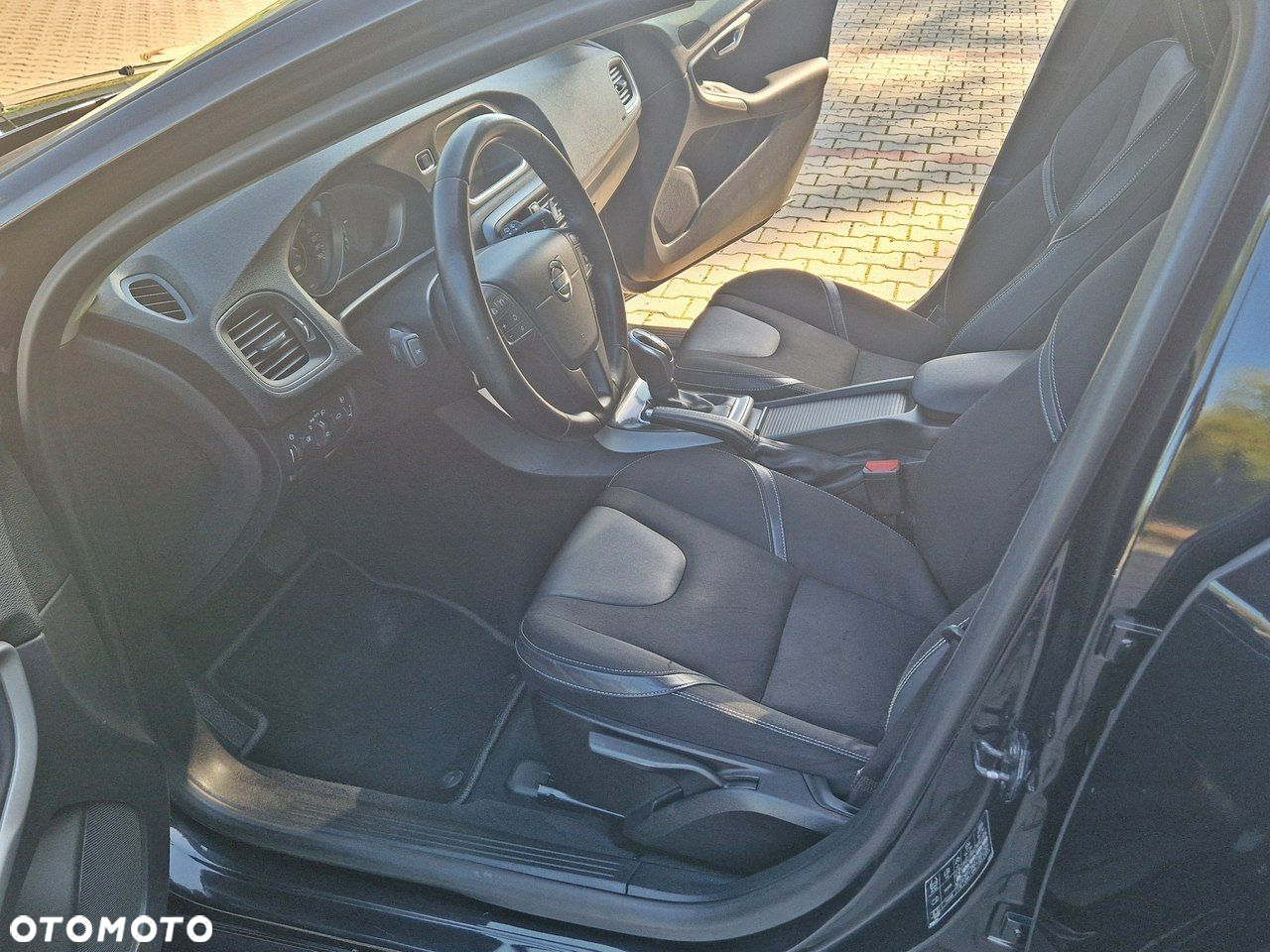 Volvo V40 D3 Kinetic - 7