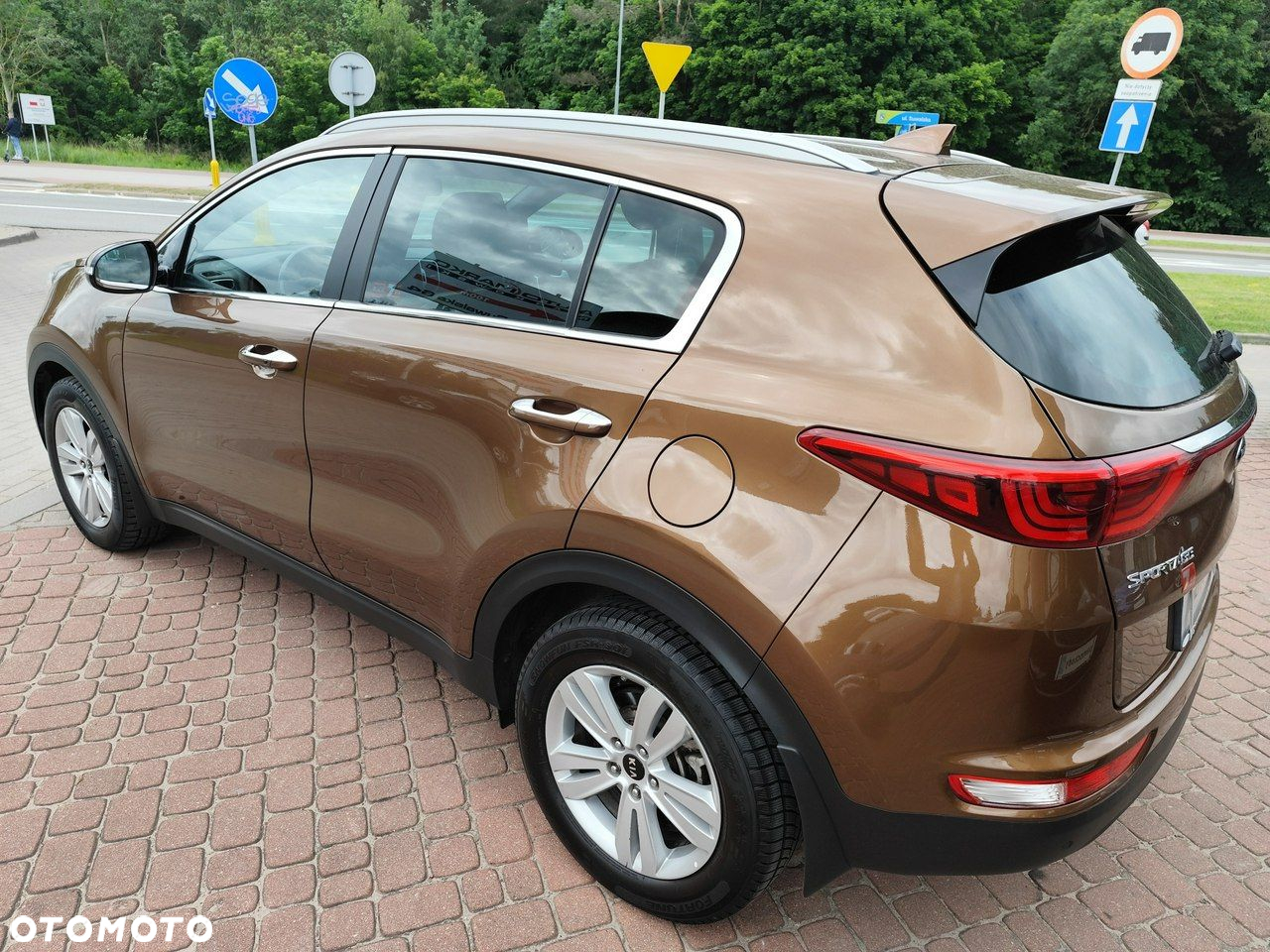 Kia Sportage 1.7 CRDI Business Line 2WD DCT - 8