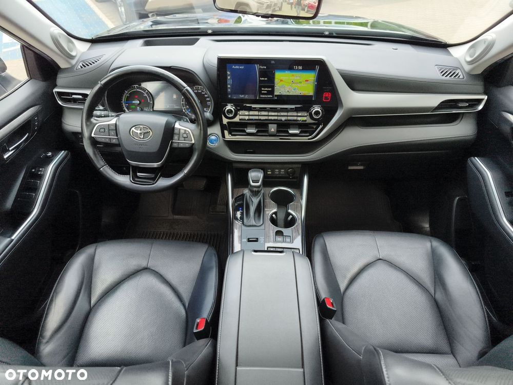 Toyota Highlander - 11