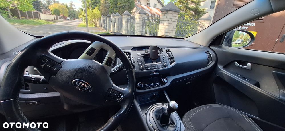 Kia Sportage 2.0 L 2WD - 12