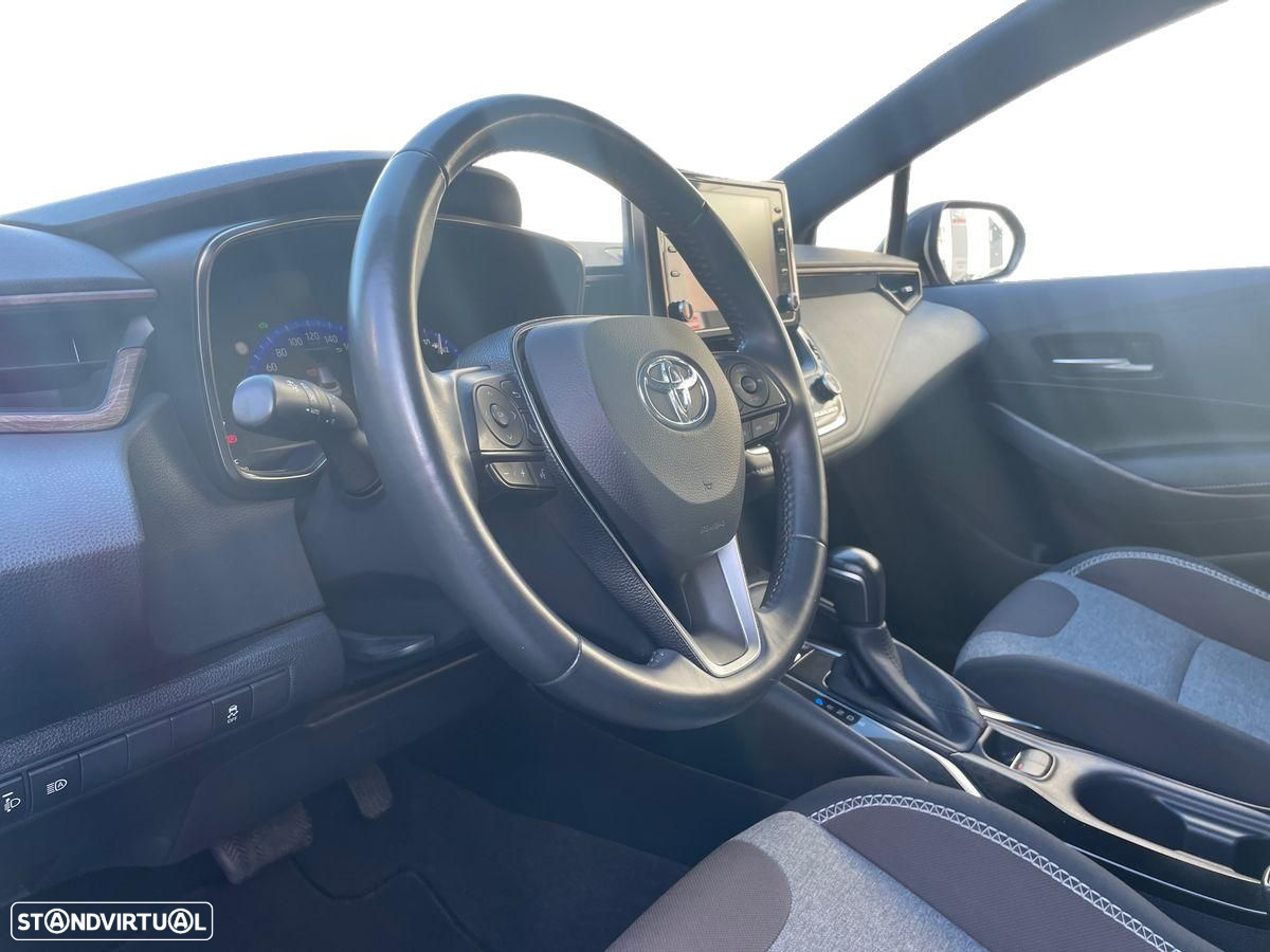 Toyota Corolla Touring Sports 1.8 Hybrid Trek - 12