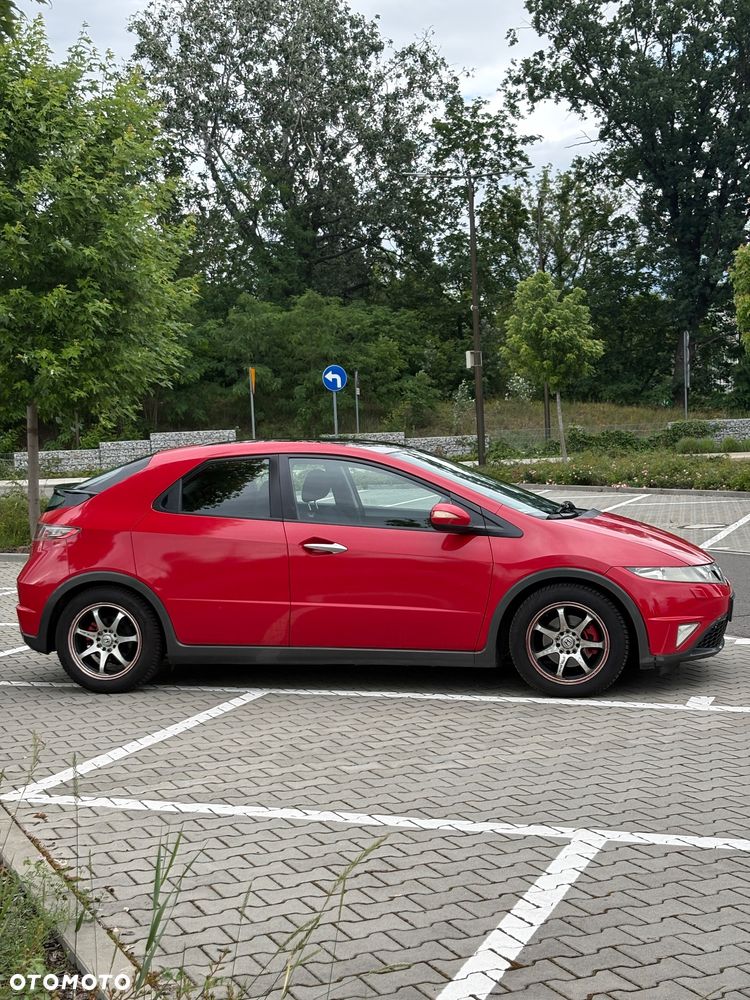 Honda Civic 1.8 Executive - 5