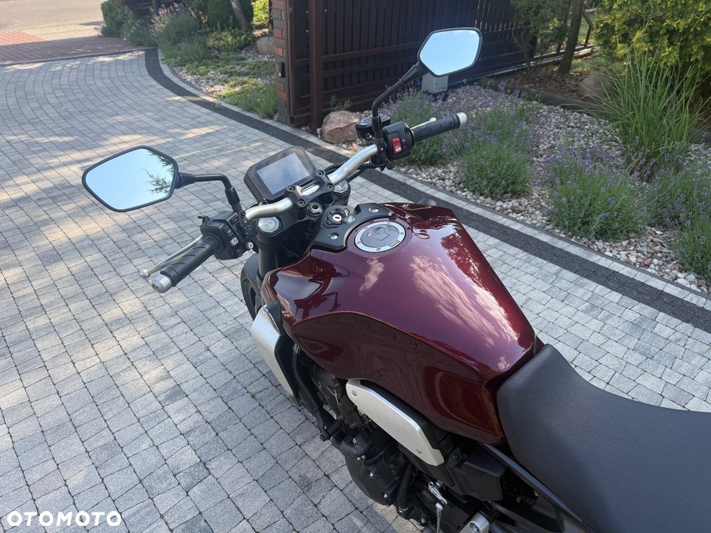 Honda CB - 13