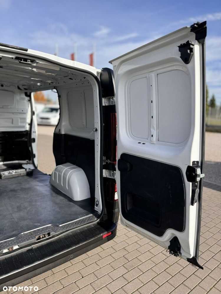 Renault Trafic - 9
