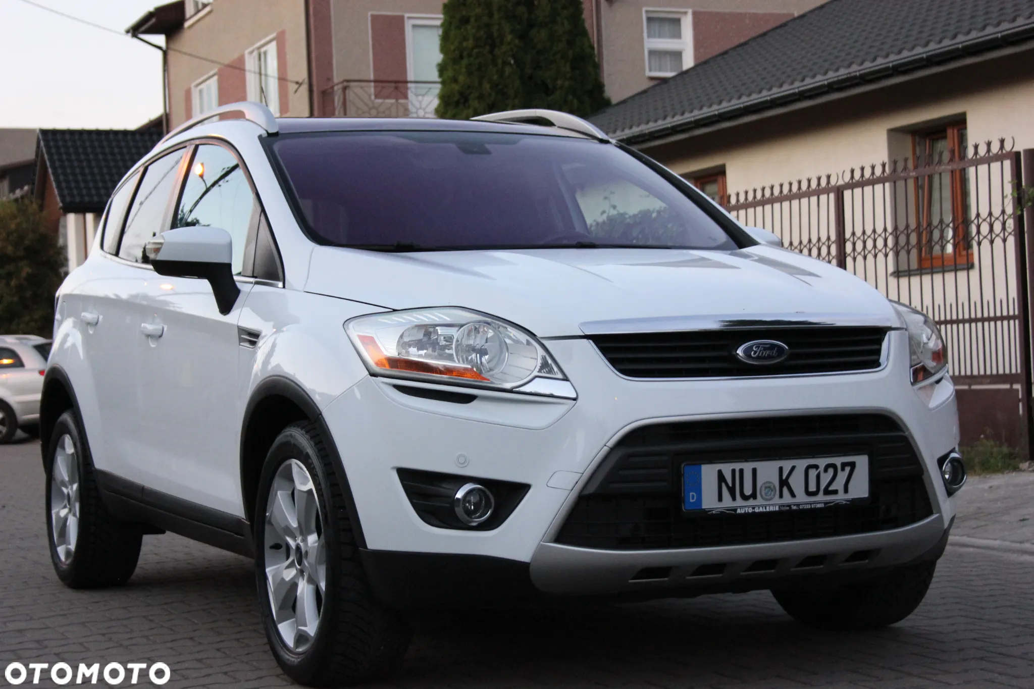 Ford Kuga 2.5 Titanium - 11