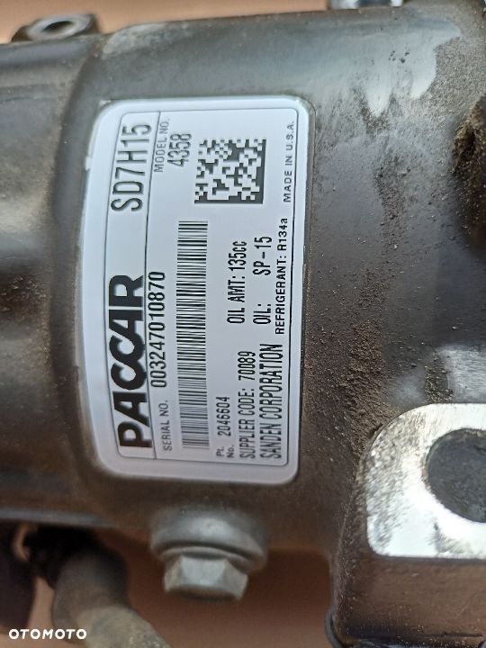 Sprężarka klimatyzacji DAF XF 106 FL Lift 2046604 - 2