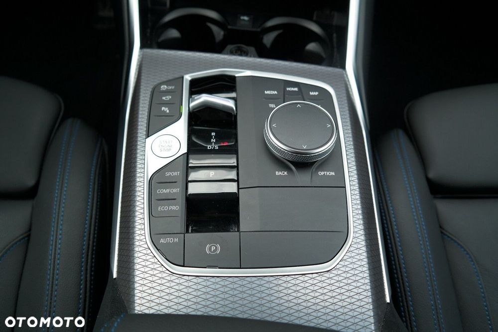 BMW Seria 3 - 27
