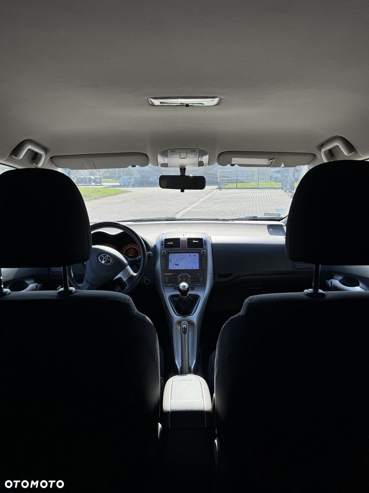 Toyota Auris - 5