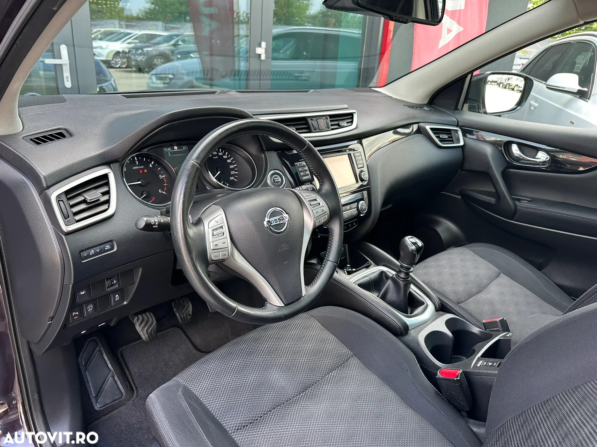 Nissan Qashqai 1.5 DCI TEKNA - 13