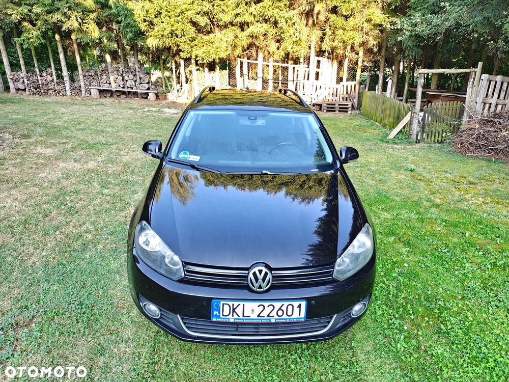 Volkswagen Golf - 1