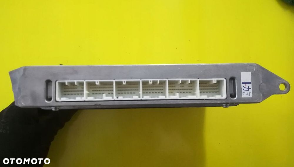 LEXUS IS KOMPUTER STEROWNIK SILNIKA 89661-53600 - 3