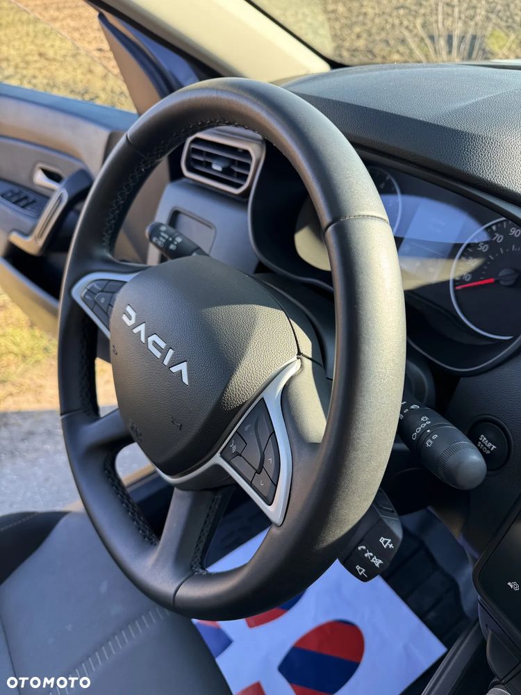 Dacia Duster 1.3 TCe SL Extreme - 27
