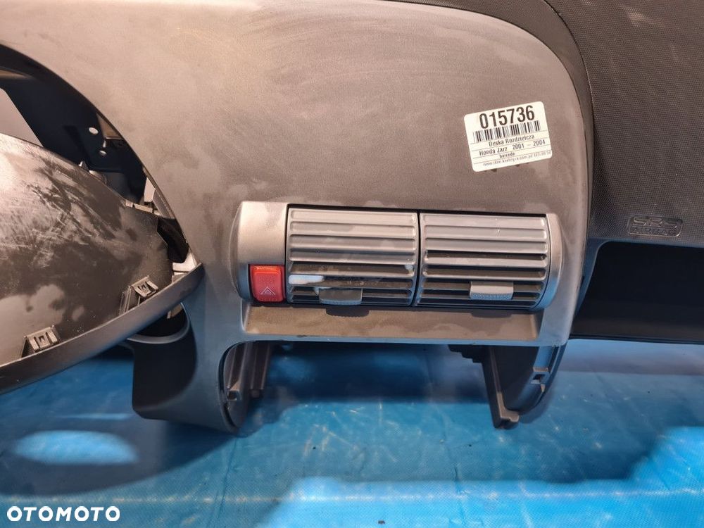 DESKA ROZDZIELCZA  HONDA JAZZ I - 4
