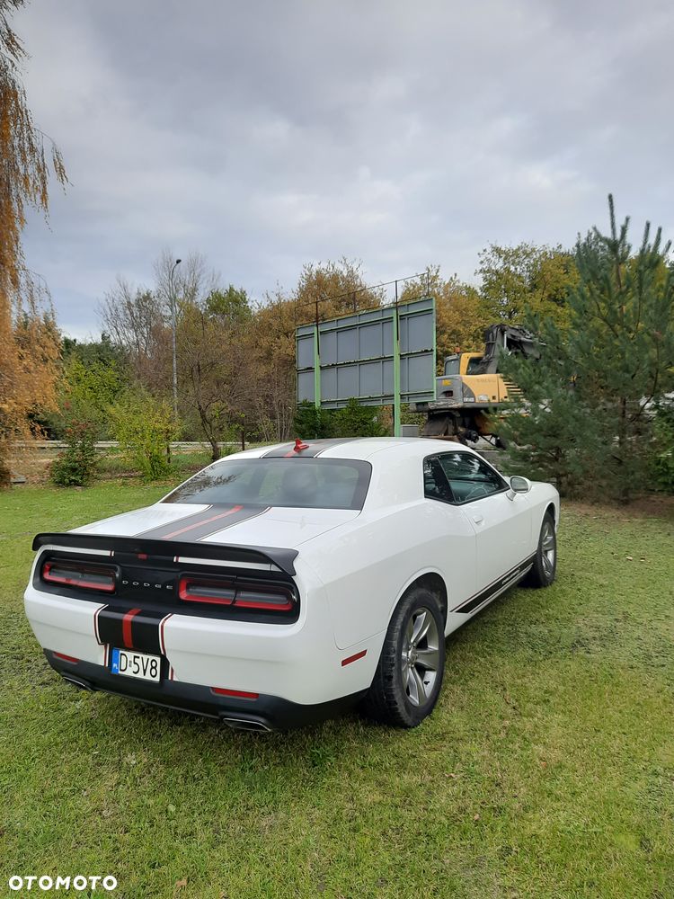 Dodge Challenger 3.6 SXT - 5