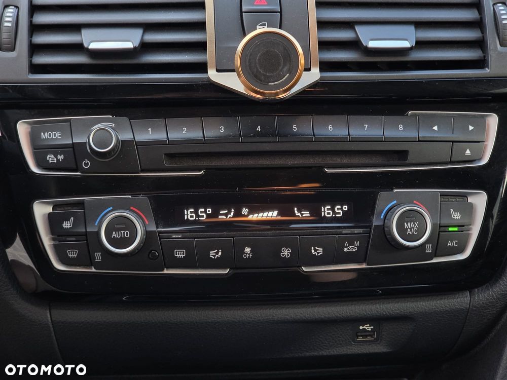 BMW Seria 3 320d Luxury Line sport - 18