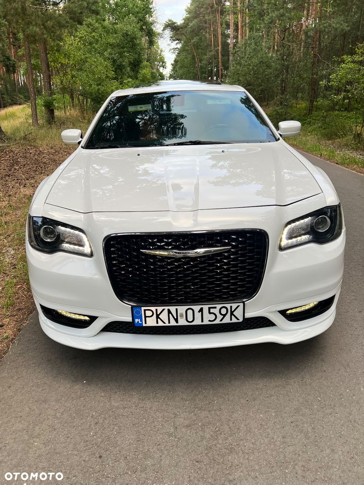 Chrysler 300s - 22