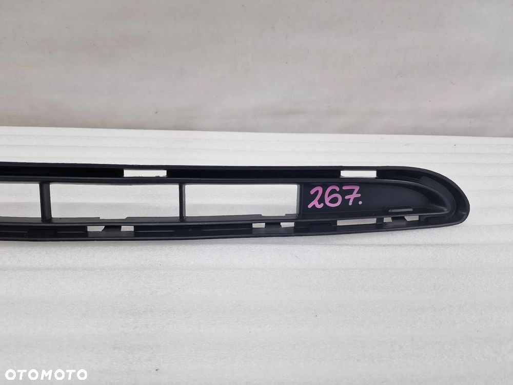 RENAULT CLIO III 3 LIFT 09-12 KRATKA ŚRODKOWA ZDERZAKA PRZEDNIEGO NR 019370 , NR AUKCJI K267 - 4