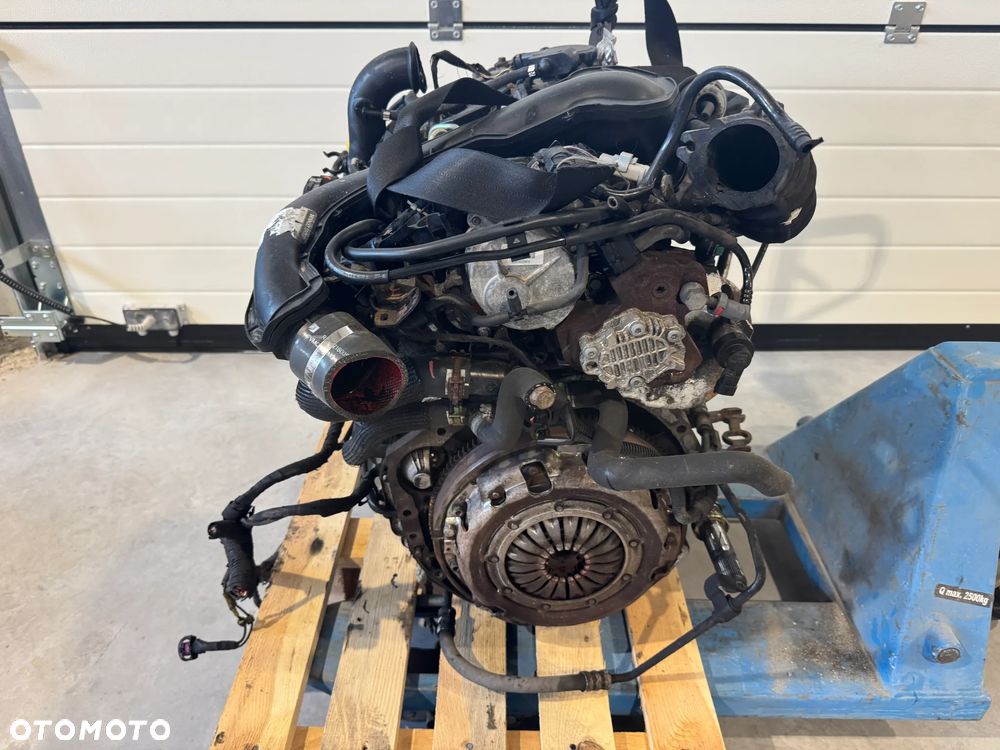 SILNIK 2.0 DCI M9RE780 M9R 780 TRAFIC VIVARO EURO 4 KOMPLETNY M9R780 - 11