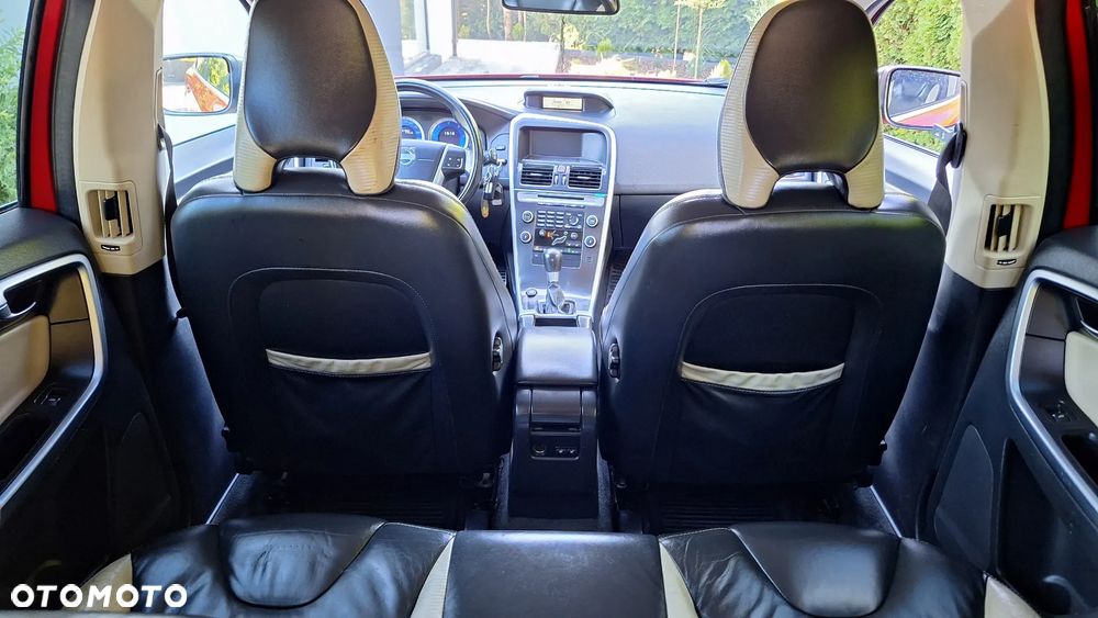 Volvo XC 60 - 29
