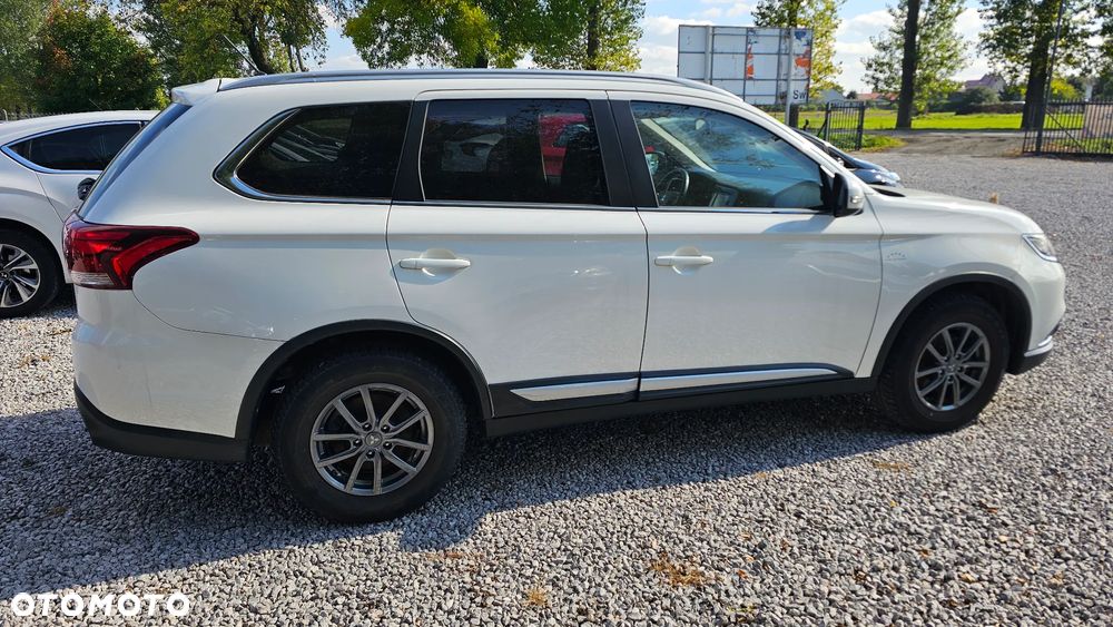 Mitsubishi Outlander 2.0 2WD Active - 7