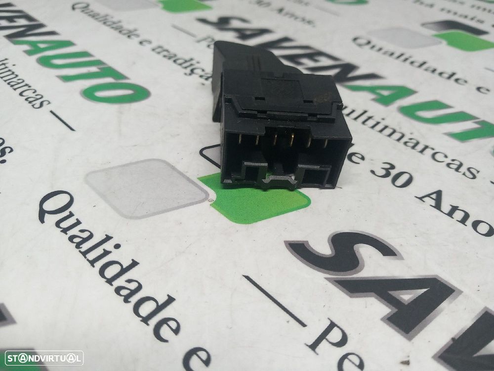 Botão / Botões / Comutador Vidro Dto Peugeot Boxer Caixa (244) - 3