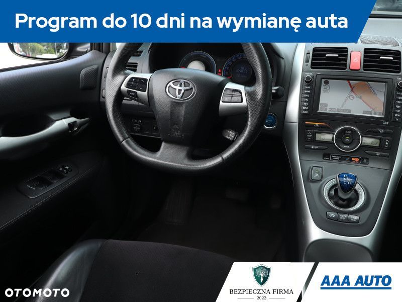 Toyota Auris - 9
