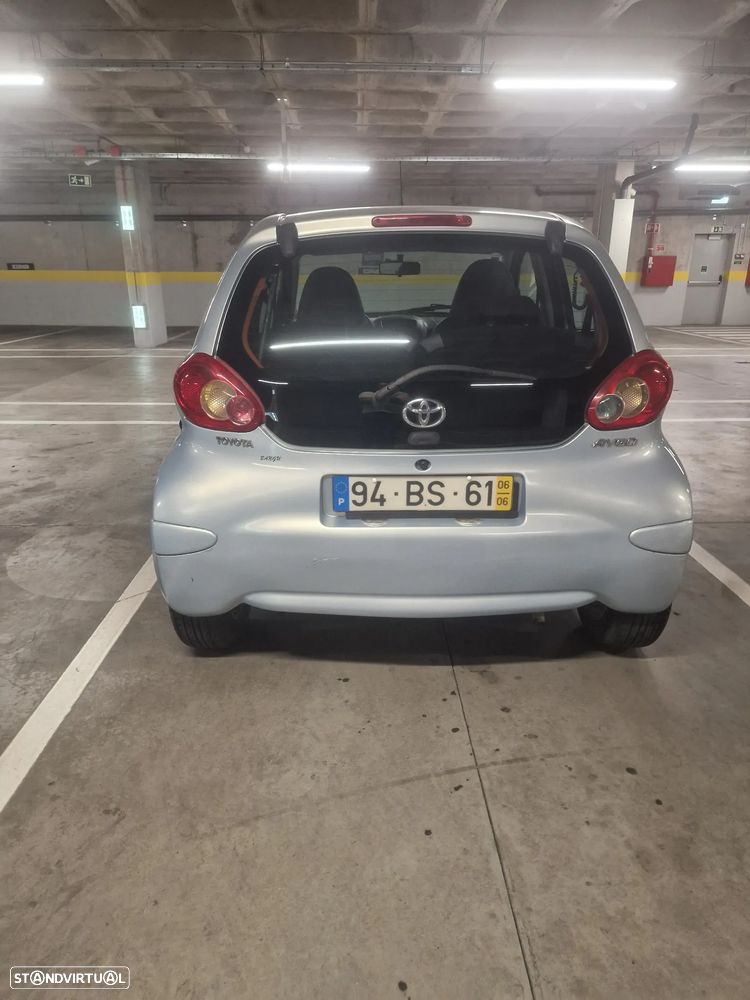 Toyota Aygo 1.0 + AC - 9