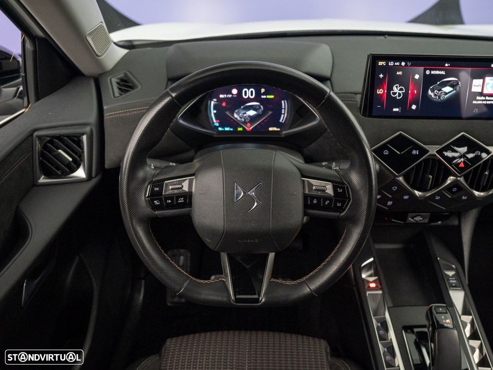 DS DS3 Crossback - 17