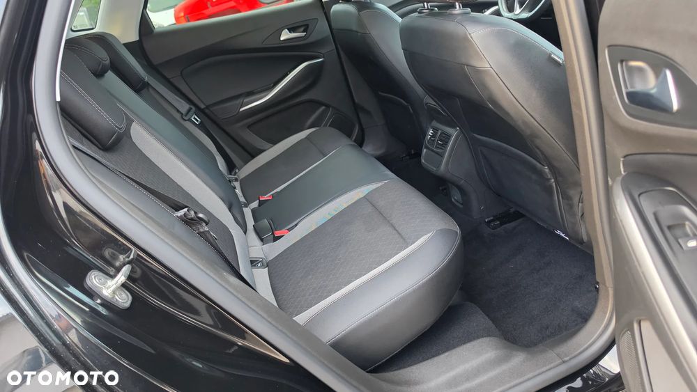Opel Grandland 1.5 D Automatik Business Elegance - 24