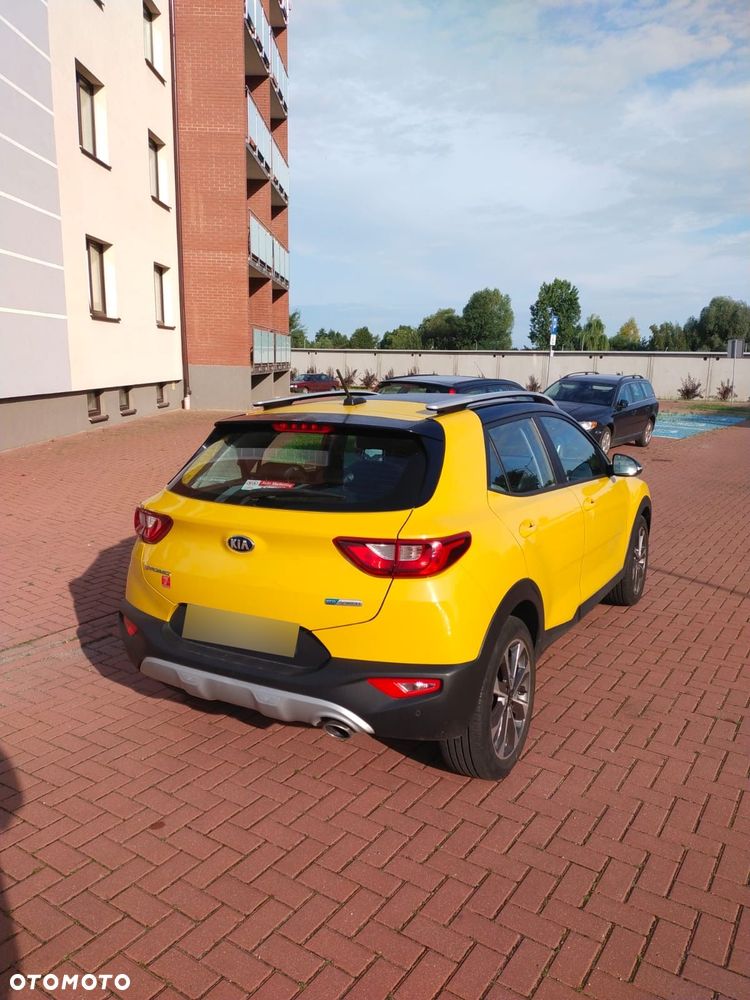 Kia Stonic 1.0 T-GDI MHEV L - 3