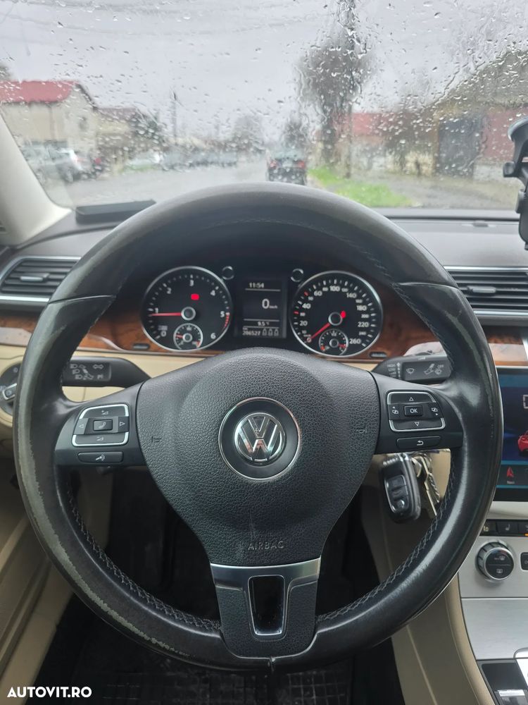 Volkswagen Passat 2.0 TDI BlueMotion Tehnology 4Motion Comfortline - 2