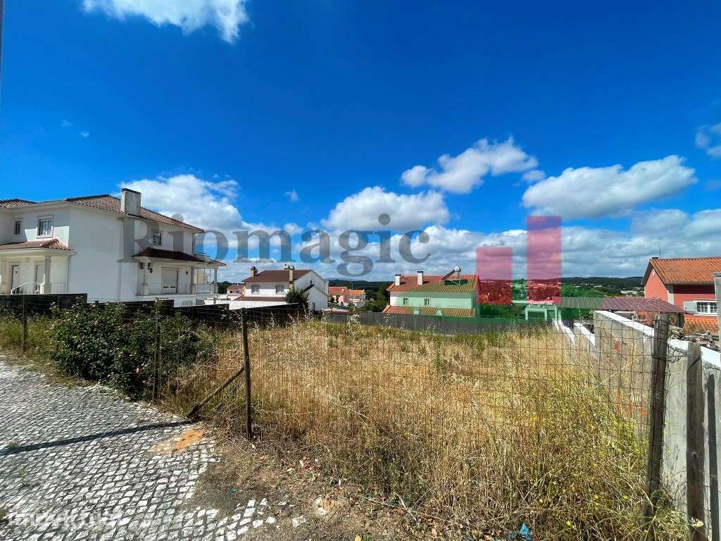 Lote Urbano Rio Maior***RIOMAGIC*** - Grande imagem: 3/7