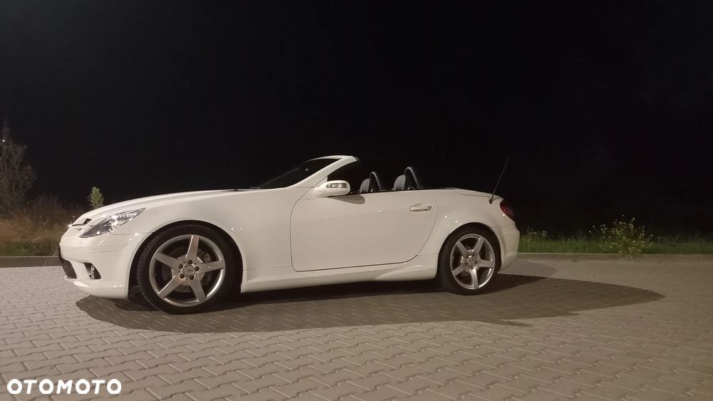 Mercedes-Benz SLK 350 7G-TRONIC - 23
