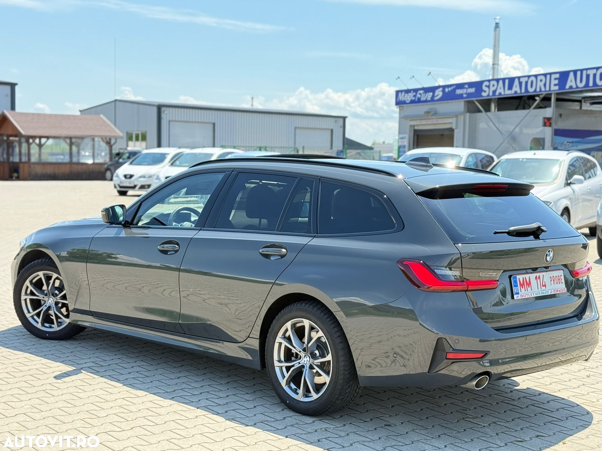 BMW Seria 3 318d Touring Aut. M Sport - 23