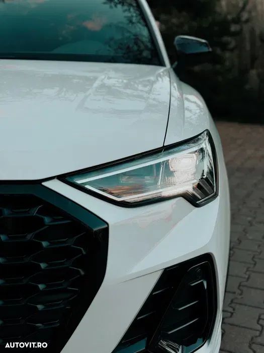 Audi Q3 Sportback 2.0 35 TDI quattro S tronic W3 S Line - 3
