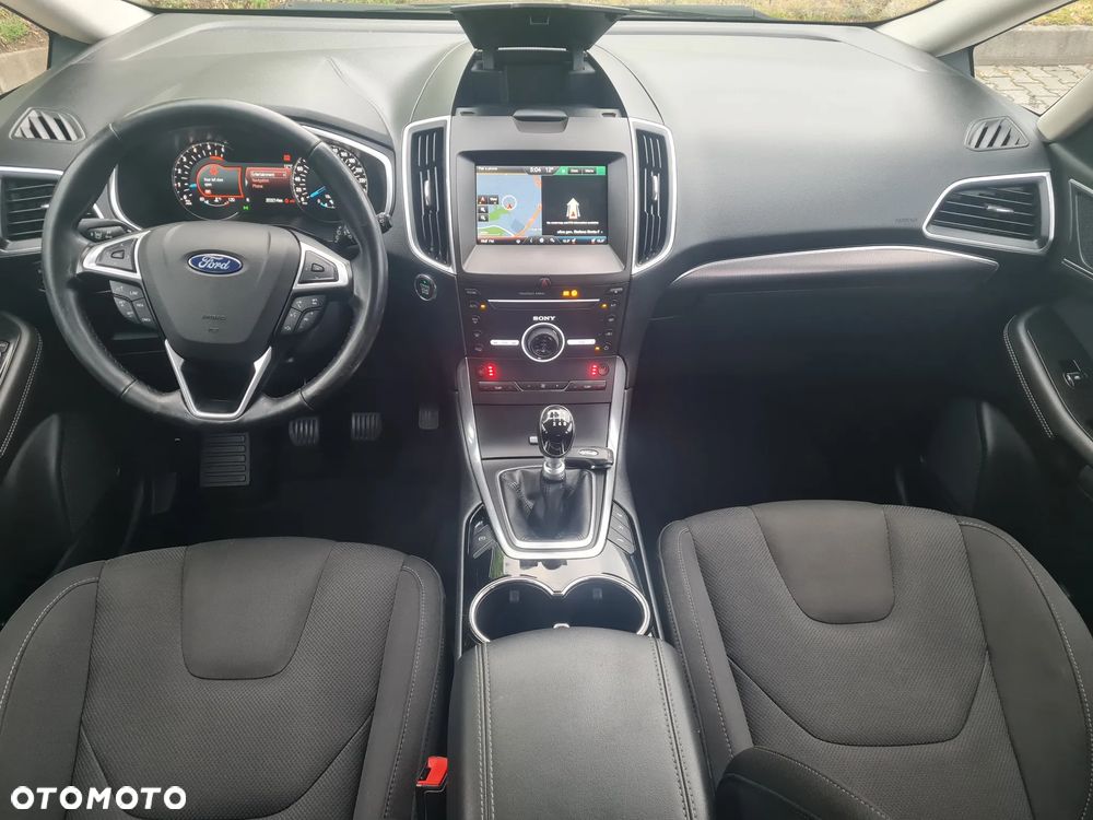 Ford S-Max 2.0 TDCi Titanium - 19