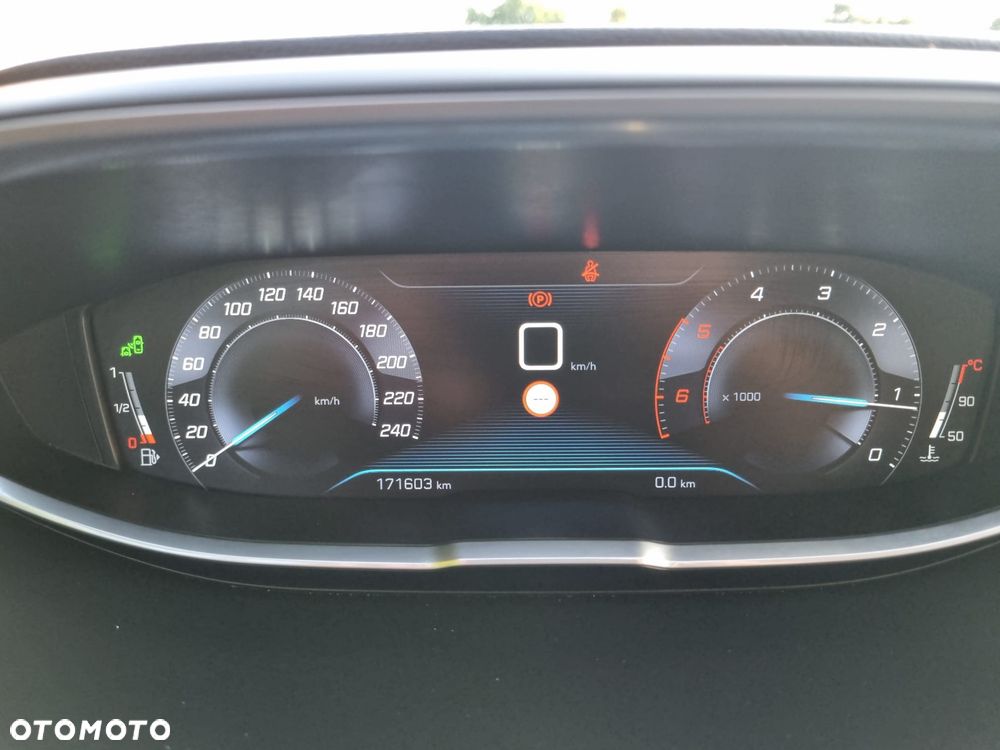 Peugeot 3008 2.0 BlueHDi Allure S&S - 32