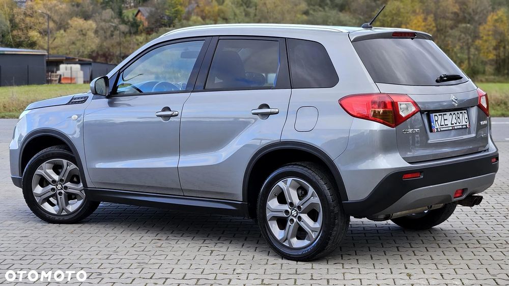 Suzuki Vitara 1.6 (4x4) Allgrip Comfort+ - 10