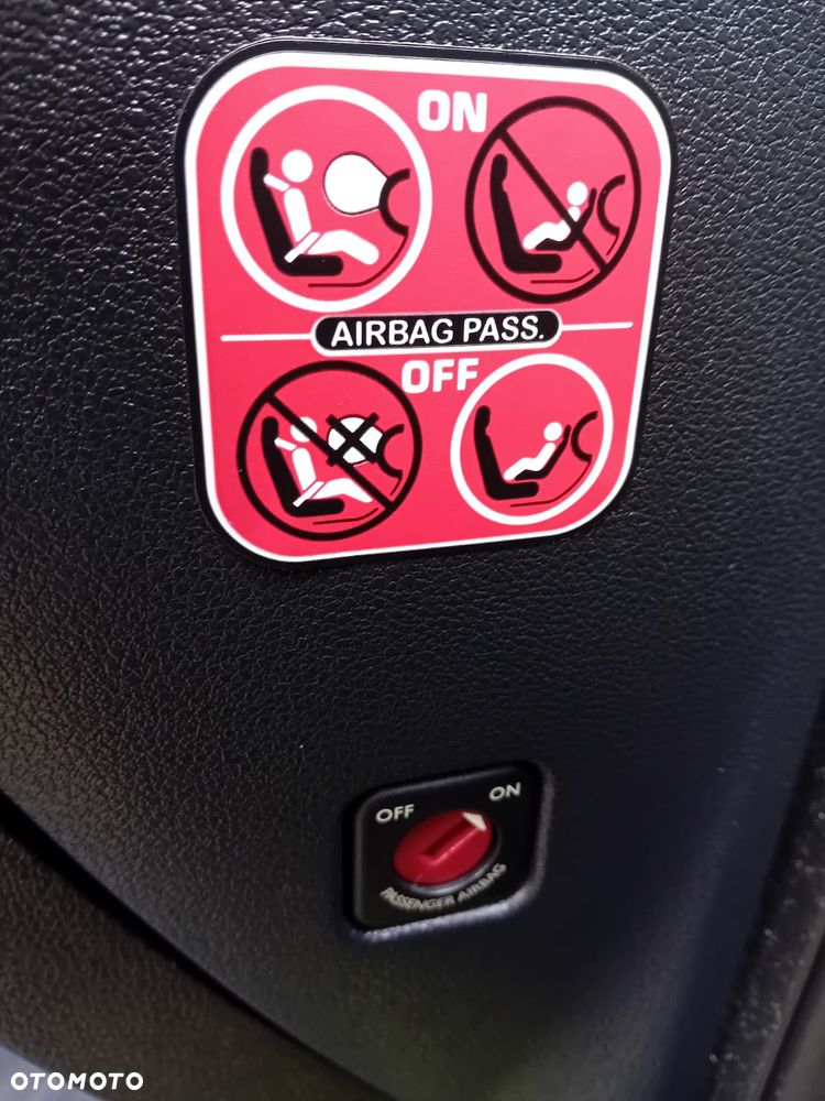 Peugeot 308 120 VTi Style - 27