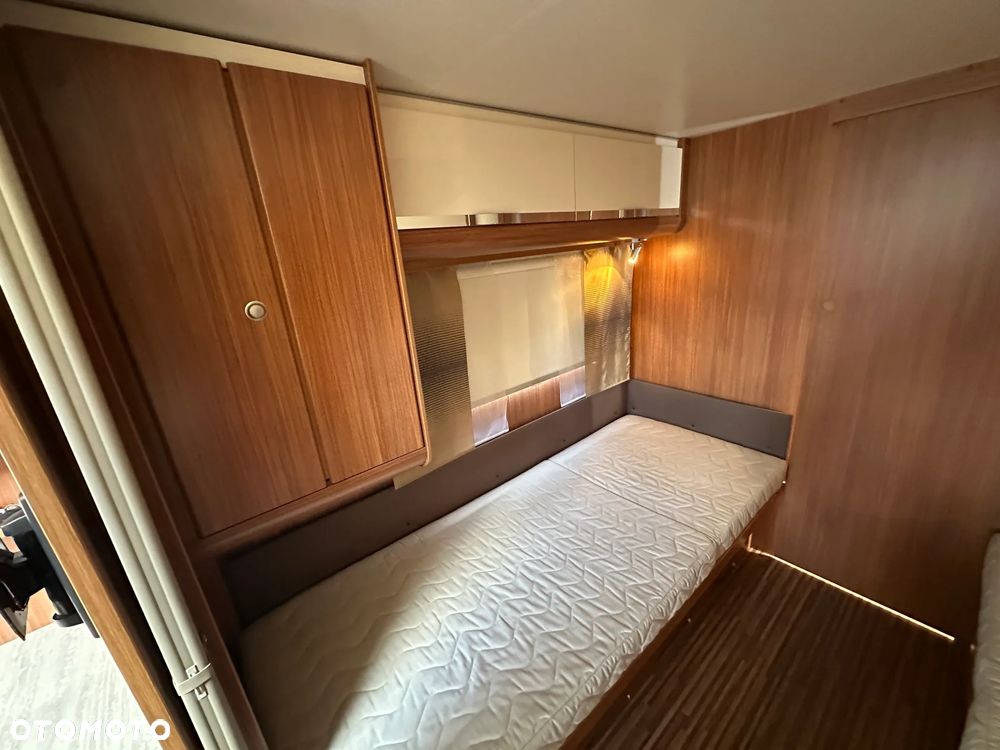 Adria ADORA 613 HT z przedsionkiem Isabella i napędem osi. RATY - 28