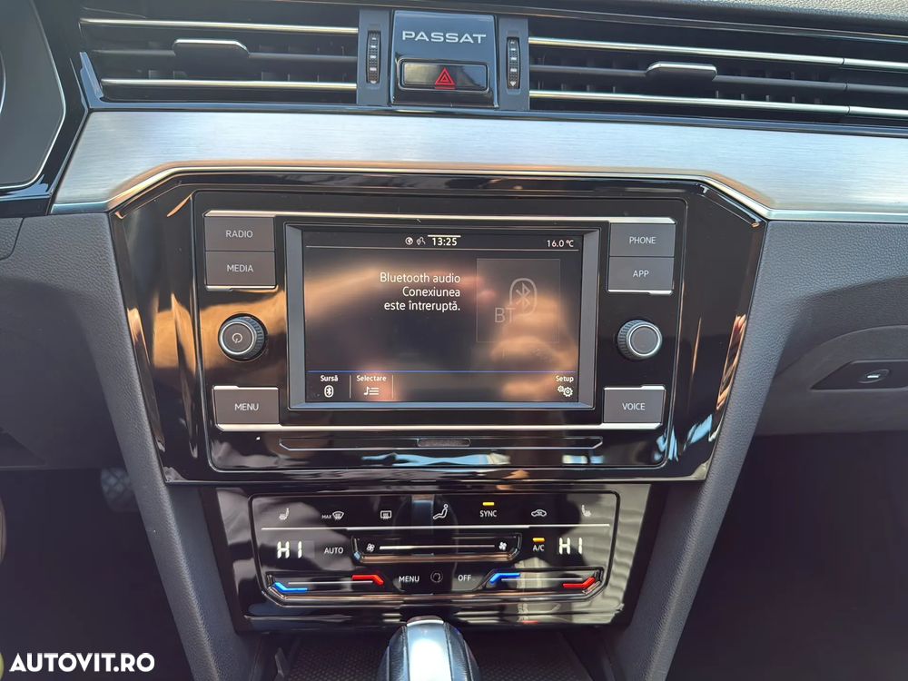 Volkswagen Passat 2.0 TDI DSG Comfortline - 18