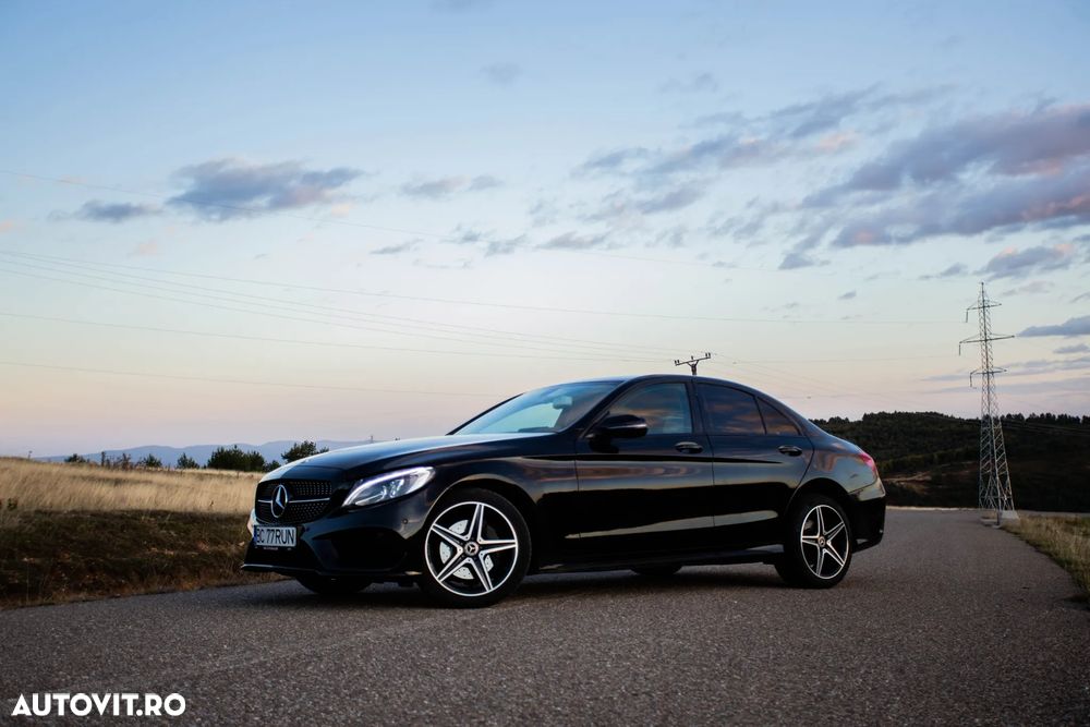 Mercedes-Benz C 220 d 4Matic 9G-TRONIC AMG Line - 3