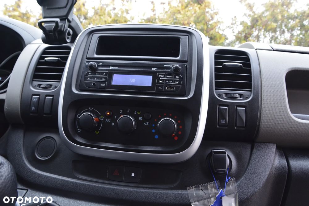 Renault Trafic - 31