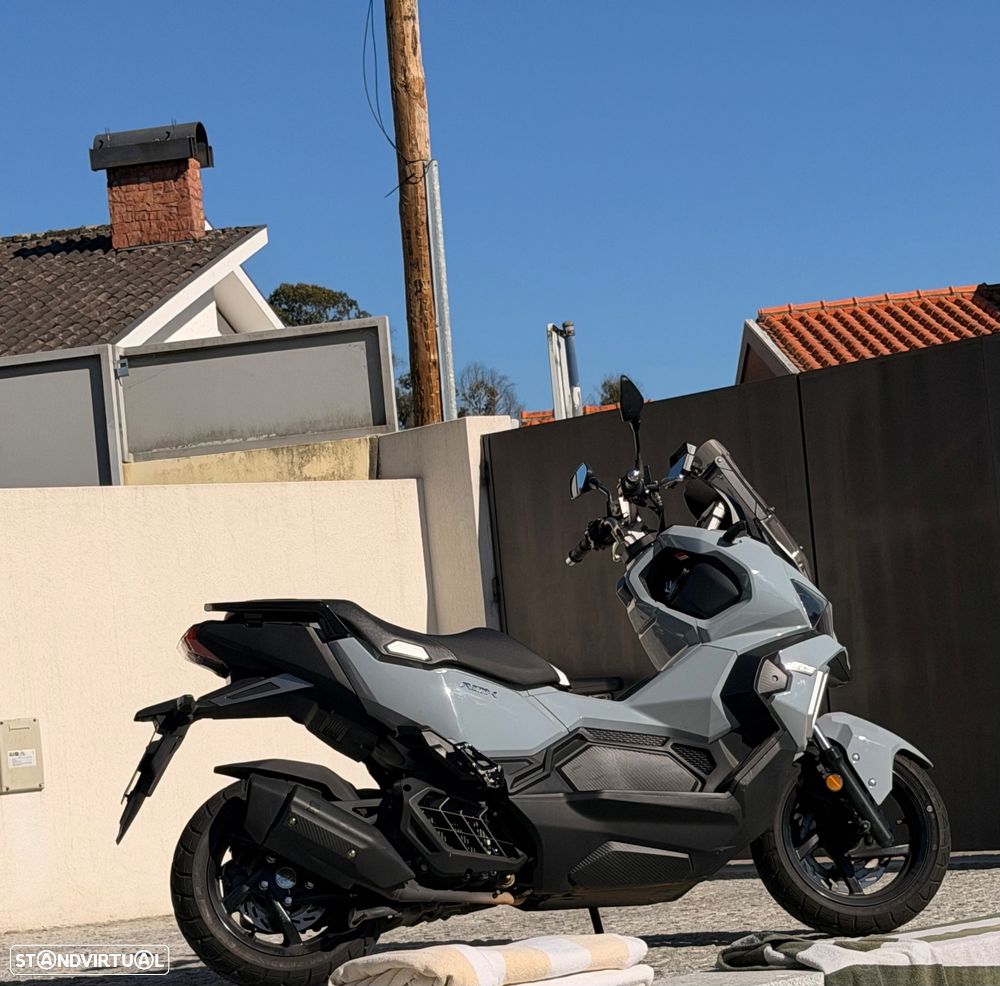 Sym ADX - 4