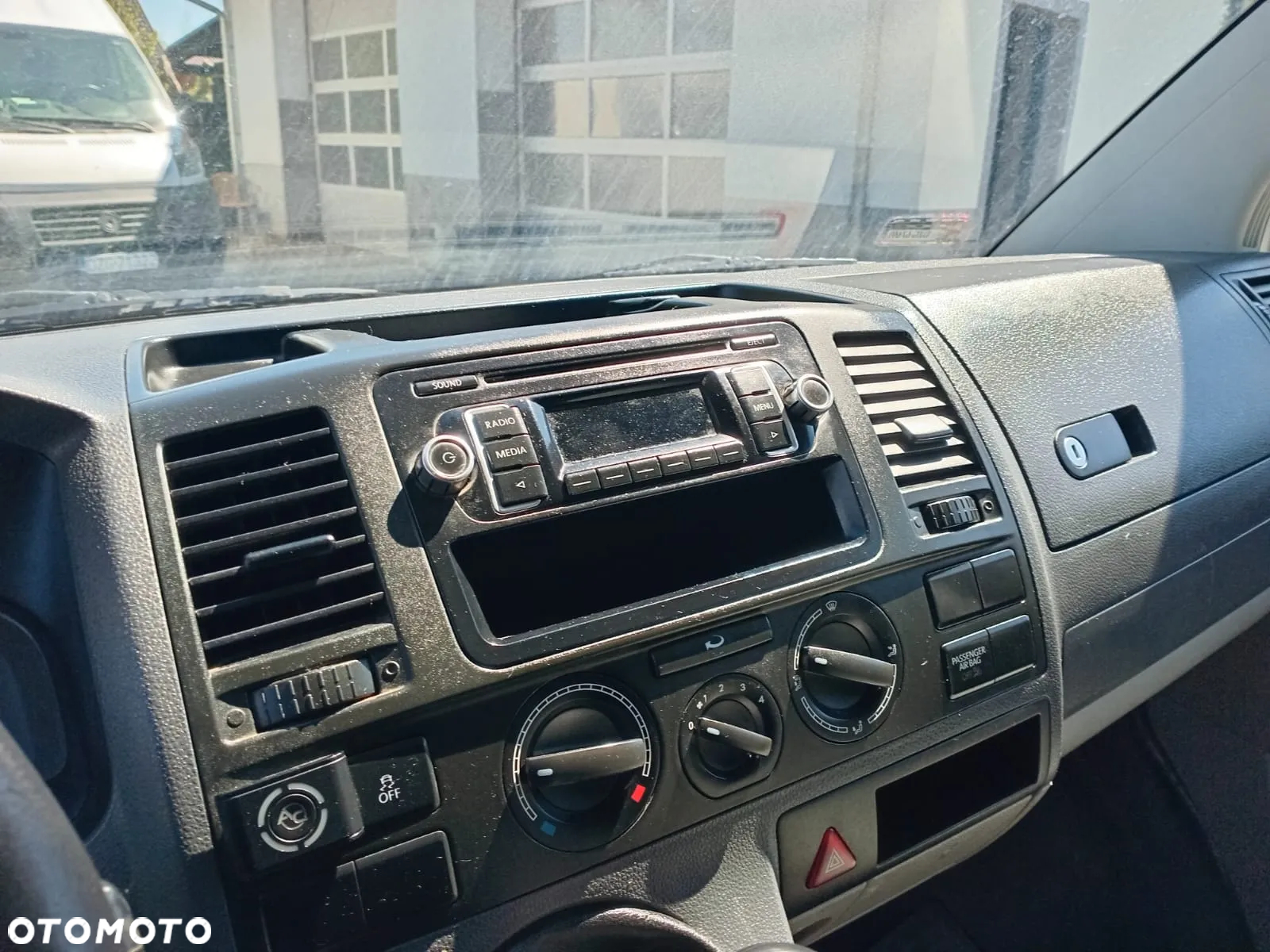 Volkswagen Transporter T5 - 18
