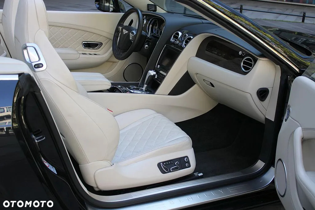 Bentley Continental GT GTC V8 - 12