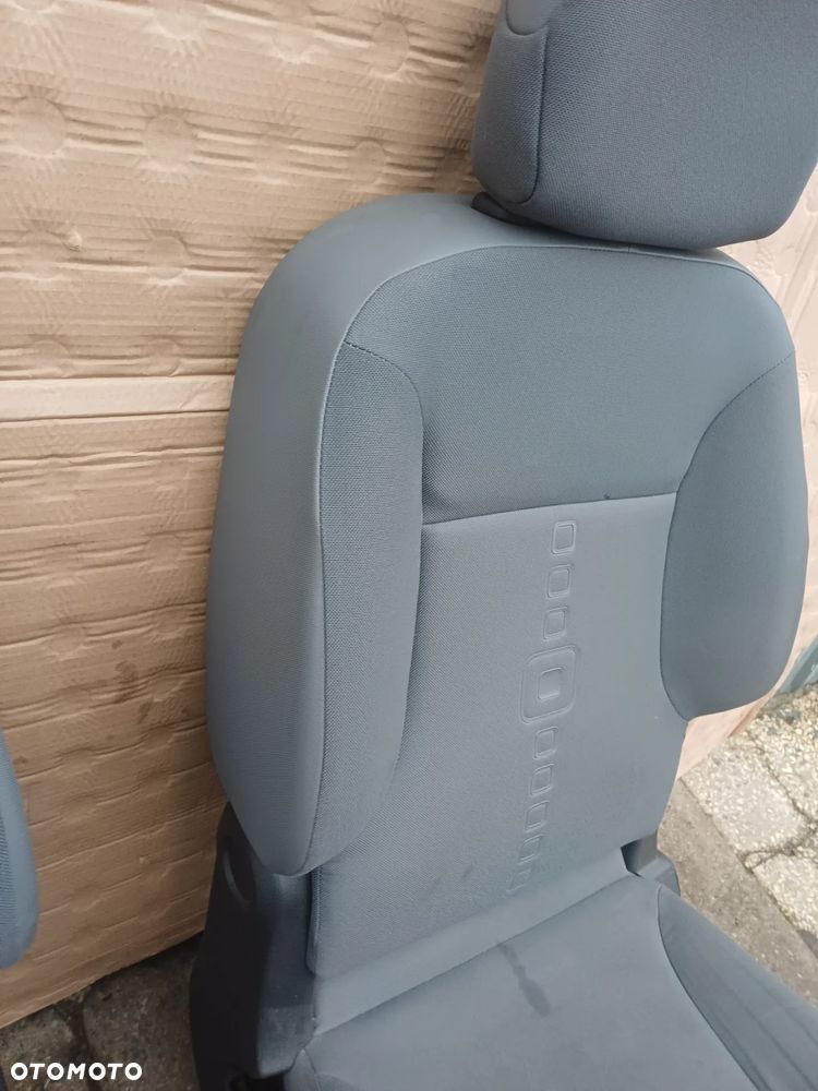 Fotele przód Citroen Berlingo Partner II lift 08-18 - 7