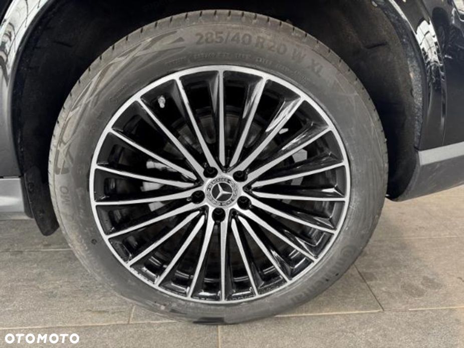 Mercedes-Benz GLC - 15