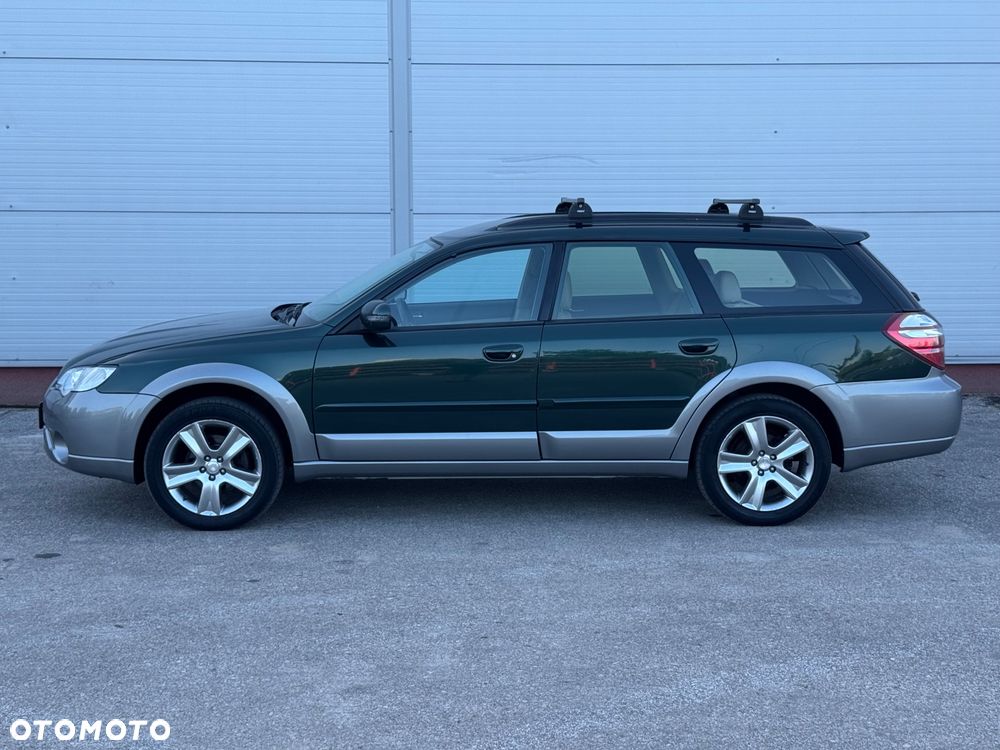 Subaru Outback Legacy 2.5RC NAV - 2
